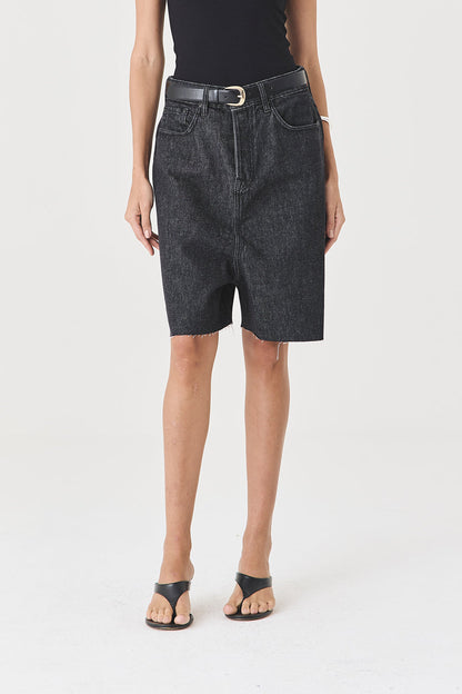 Bermuda Mia Jumbo Amaciada – Jeans Black