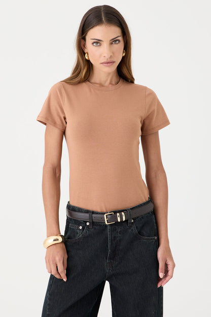 T-shirt Gola Redonda Baby Look – Caramelo